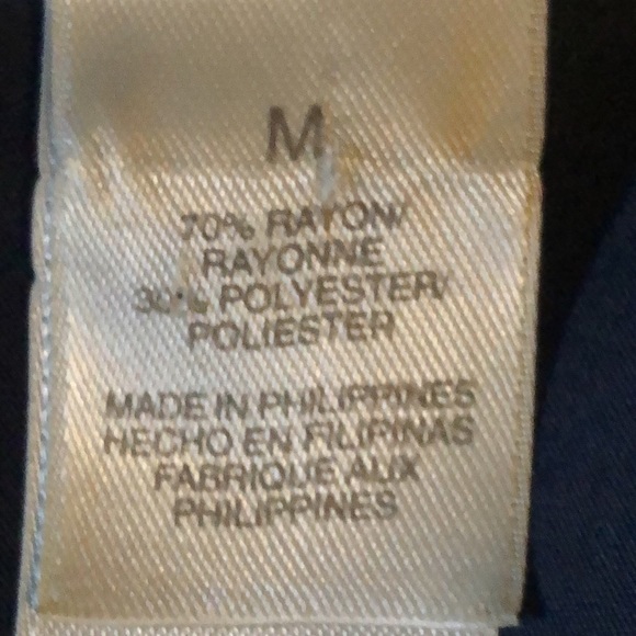 Liz Claiborne Lizsport navy business casual shirt/sz M/ button down/long sleeves - Picture 12 of 13